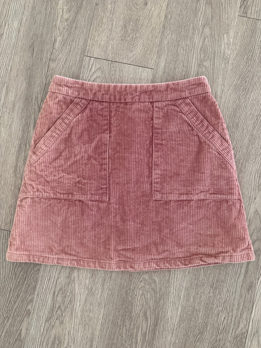 Glassons Dusty Pink Corduroy Mini Skirt size XS EUC